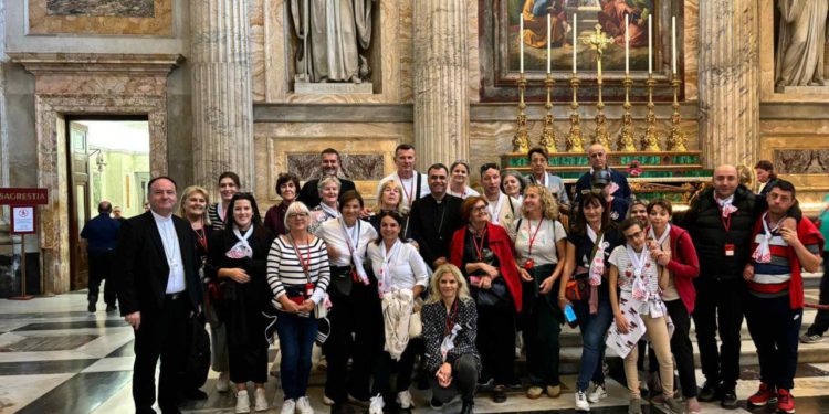 Korisnici Udruge Rina Mašera na hodočašću u Rimu i susretu sa Svetim Ocem