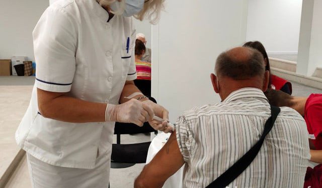 Krajem sljedećeg tjedna počinje cijepljenje protiv sezonske gripe, u HNŽ-u dostupno 1.450 doza