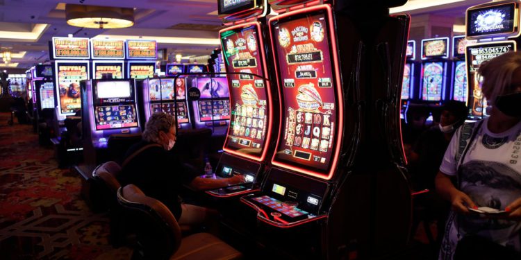 Lucky Gambler odlučio se kladiti 88 centi na automatskom stroju i odnio još puno puno