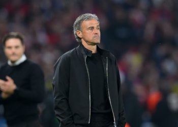 Luis Enrique hvali Barcelonu: “Aukcijske majice za fondaciju XANA”