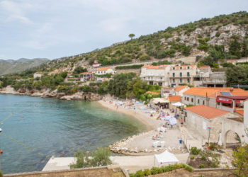 MULJANJE OKO APARTMANSKOG ZEMLJIŠTA U ŠTIKOVICI Podignuta optužnica protiv vlasnika građevinske firme i doktora