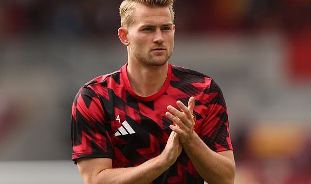 Matthijs De Ligt tvrdi da se Man United popravlja usprkos teškom početku sezone – dok govori o odnosu s Rubenom Amorimom i daje svoj sud o formaciji 3-4-2-1