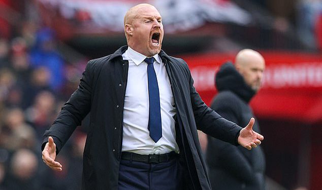 Menadžer pobjednik Premier lige pojavljuje se kao iznenađujući kandidat za posao u Nottingham Forestu sa Seanom Dycheom u konkurenciji nakon otkaza Angeu Postecoglouu