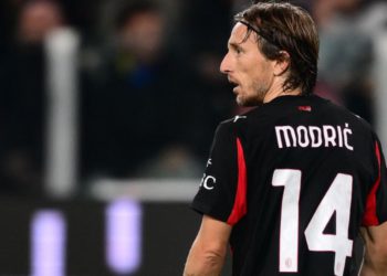 Milan može žaliti nakon derbija, Modrić opet glavna faca: ‘Ovo nije normalno!’