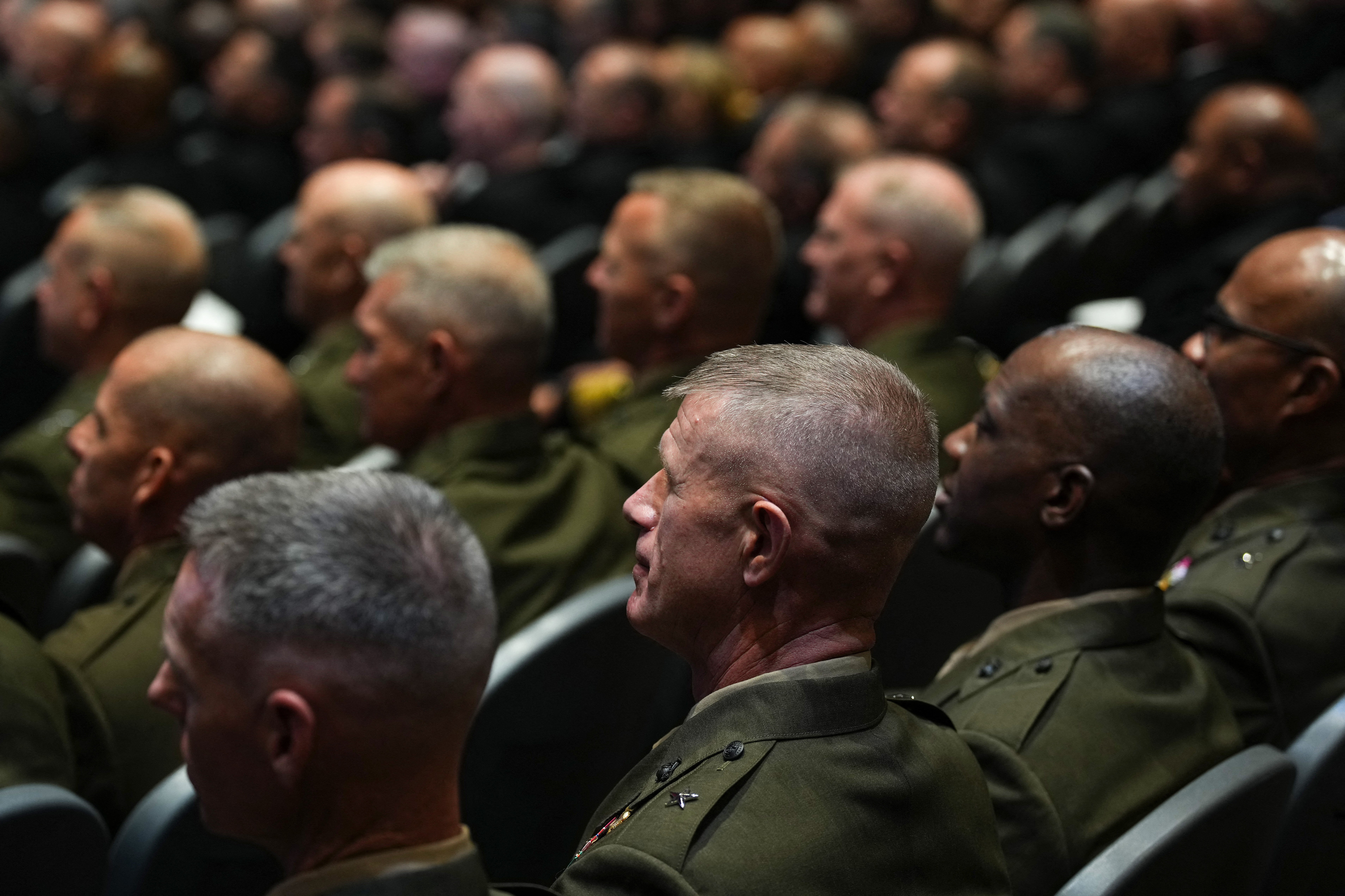 Stotine generala prisustvovalo je rijetkom i improviziranom okupljanju u Quanticu, u Virginiji, u utorak, gdje su im se obratili i Hegseth i predsjednik Donald Trump
