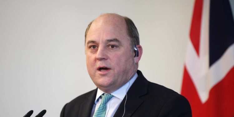 Ministar obrane bivšeg UK-a poziva na stvaranje Krima “nenaseljenim”-RT World News