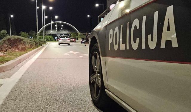 Mostarska policija kontrolirala 77 vozila i izdala 60 prekršajnih naloga