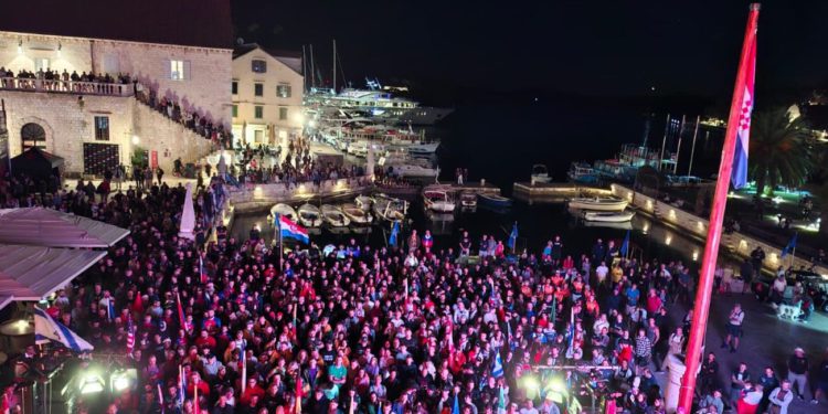 Na Hvaru otvoreno najveće svjetsko natjecanje u utrkama s preprekama – Spartan World Championship 2025.