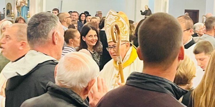 Na Visokoj proslavljen blagdan svetog Ivana Pavla II. Misu je predvodio Vinko Puljić