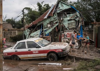 Najmanje 41 osoba mrtva u Meksiku nakon što je jaka kiša pokrenula poplave, klizišta