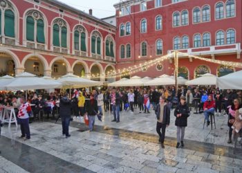 Nakon dugog stečaja isplaćeni radnici splitskog hotela: “Užas, svi smo uplaćivali svoje štednje”