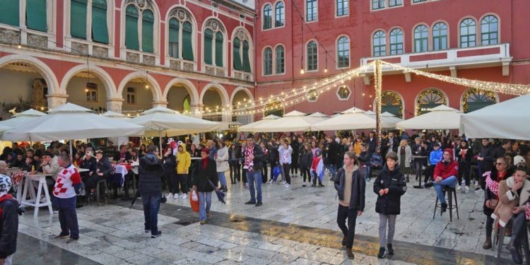 Nakon dugog stečaja isplaćeni radnici splitskog hotela: “Užas, svi smo uplaćivali svoje štednje”