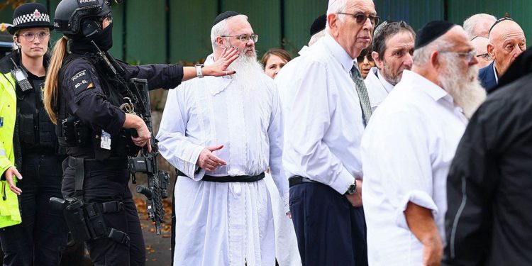 Napad sinagoge u Velikoj Britaniji na Yom Kippur Kills 2, podiže strahove protiv antisemitizma
