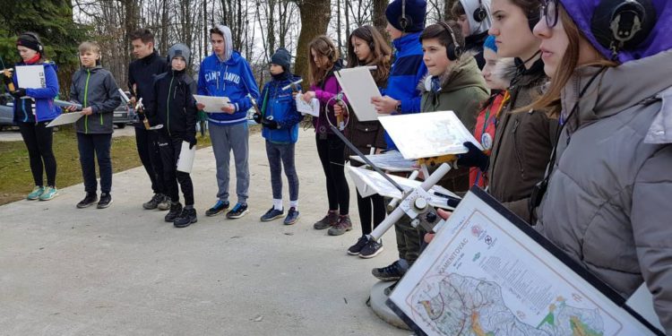 Natjecanje u traženju skrivenih radio-odašiljača u Zadru