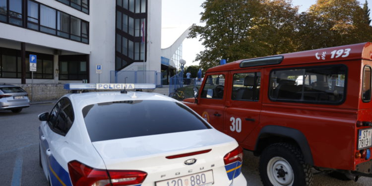 Nedopustiv incident na Poljudu, sedmero djece završilo u bolnici: ‘Dvoje ih je na kisiku’