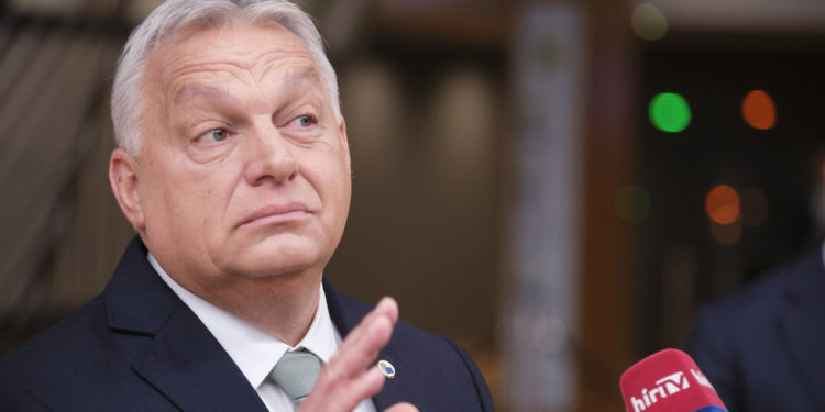 Nema eura za Mađarsku kao EU “raspada” – ORBAN – RT Business News