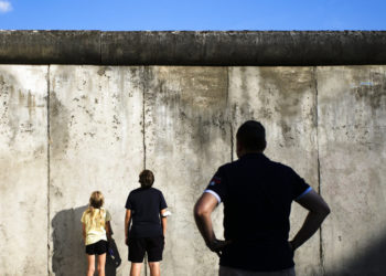 Njemačka ima novi Berlinski zid – RT World News