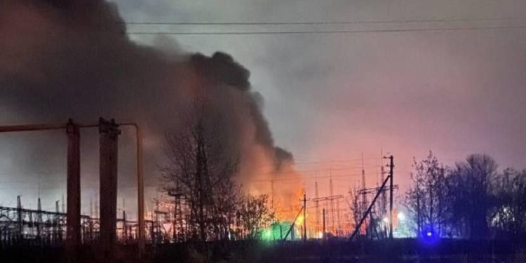 Noć eksplozija u Rusiji, servirana osveta Ukrajine: Pogođeni ključni energetski centri