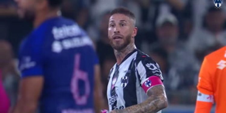 Nostalgija Real Madrid! Ramos pobjeđuje Keylora Navasa i ovako slavi