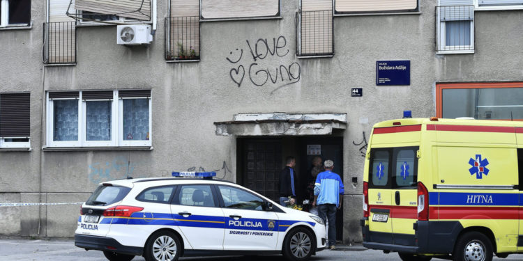 Objavljeni novi detalji napada na hrvatsku policajku, napadač je stalno ponavljao jedno