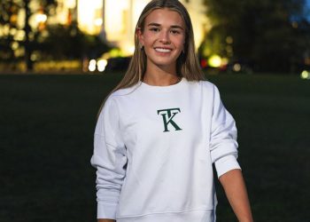 Obožavatelji orlova optužuju Kai Trump za “krađu” logotip marka odjeće Travisa Kelcea