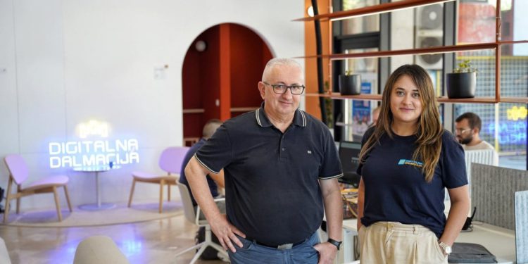 Od lajkova do novog početka: Kako je Paula iz Čilea, preko Brača, postala dio Digitalne Dalmacije