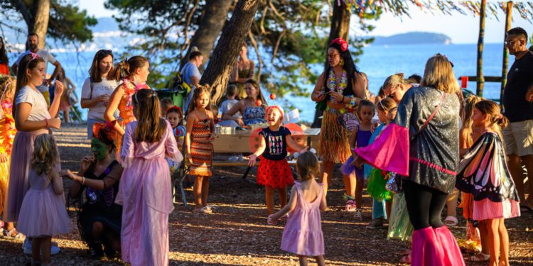 Odlične vijesti za brojne Hrvate: Mijenja se važan zakon za roditelje, ovo vraća nadu