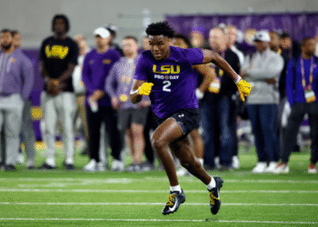 Odvjetnik za kasnu nogometnu zvijezdu Kyren Lacy tvrdi da je došlo do zataškavanja u istrazi Fatal Crash