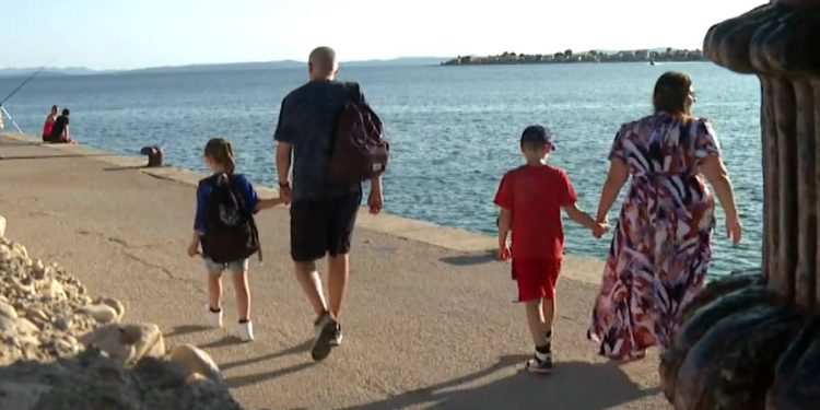 Ostavili Pariz i preselili na otok Vir