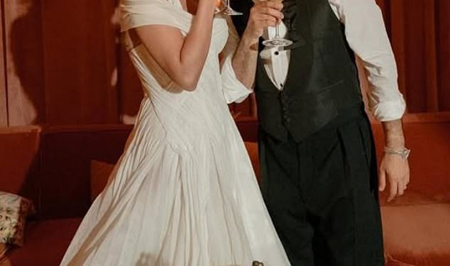 Otišao sam na vjenčanje Selene Gomez i Bennyja Blanca – Taylor Swift je bio “čarobni” gost, a ono što mi je rekla bila je “tako ljubazno”