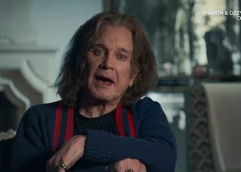Ozzy Osbourne priznaje da ‘ne želi biti sahranjena u Americi’ jer emotivni BBC dokumentarni film prikazuje njegov povratak u Veliku Britaniju samo nekoliko tjedana prije njegove smrti