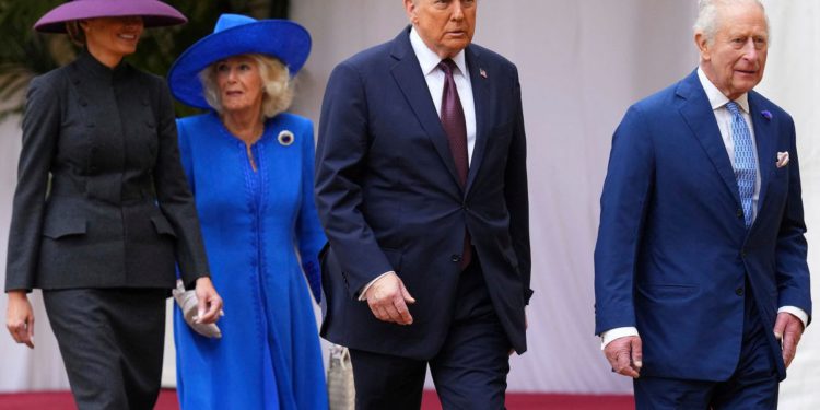 ‘Pa kakav je to trač s Meghan?’ Kako je Trump pitao kraljicu Camillu o kraljevskim odnosima tijekom posjeta Velikoj Britaniji