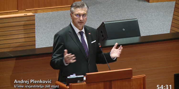 Plenković drži govor o stanju nacije u Saboru: ‘Razbijali ste inventar na Markovom trgu’