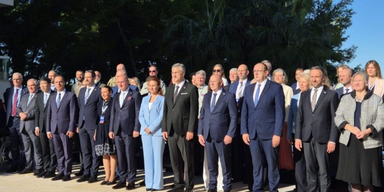 Plenković stigao u Split, bio na svečanom otvorenju Međunarodne braniteljske konferencije