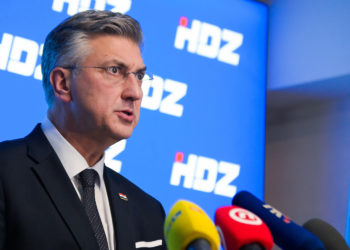 Plenkoviću stigla poruka koja će ga potpuno razbjesniti: ‘Ovo je istina o njima’