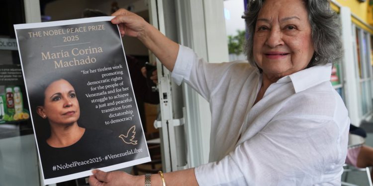 Pogledajte kako Venezuelani u SAD -u reagiraju na pobjedu Nobelove nagrade Marije Corina Corina Machado