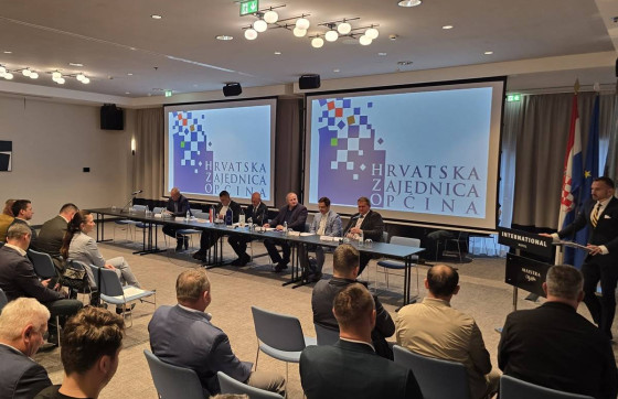 Ponovno povjerenje Božu Lasiću: Održana godišnja skupština Hrvatske zajednice općina