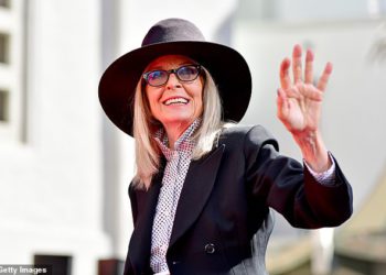 Posljednji trenuci Diane Keaton položeni su ogorčeni u hladnom pozivu 911