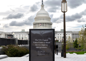 Poslovne skupine pozivaju senatore da izglasaju zakon o čistom financiranju za ponovno otvaranje savezne vlade