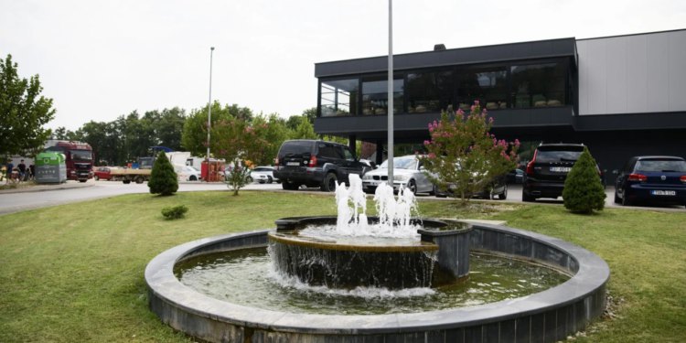 Poslušajte propovijed fra Valentina Vukoje na nedjeljnoj misi u Širokom Brijegu: evo što je poručio onima koji nakon 18-te žive s roditeljima