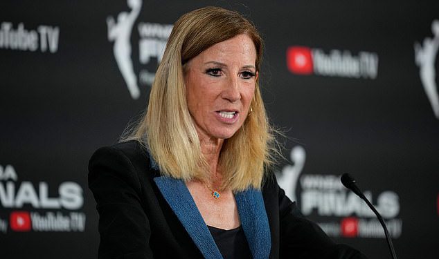 Povjerenica WNBA Cathy Engelbert negira da iznosi Caitlin Clark primjedbe dok reagira na Napheesa Collier