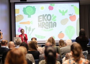 Preko 15,500 zagrebačke djece u školi jede ekološki proizvedenu hranu