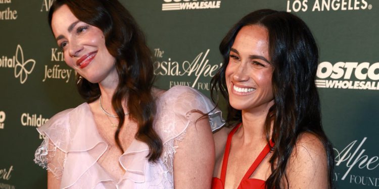 Princ Harry i Meghan Markle na teniskom turniru u znak sjećanja na mladog sina prijatelja Georgea Zajfena