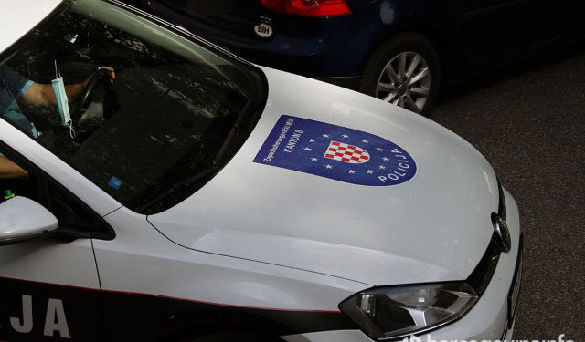 Prometna nesreća u Širokom Brijegu, vozač izgubio kontrolu nad vozilom i udario u betonski stup