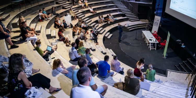 Prvi Festival dijaloga mladih u Splitu