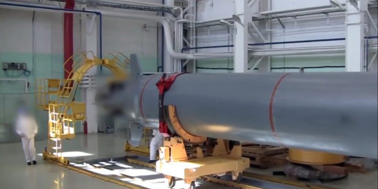 Putin: Testirali smo ogroman nuklearni podvodni dron koji može izazvati tsunami