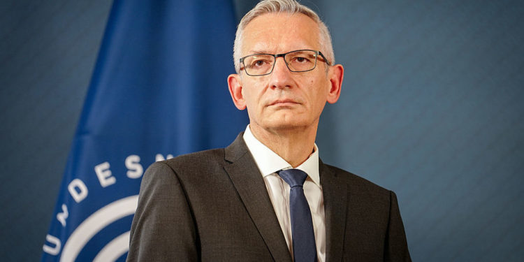 Putin bi mogao u svakom trenutku napasti EU – vrhunski njemački špijun – RT World News