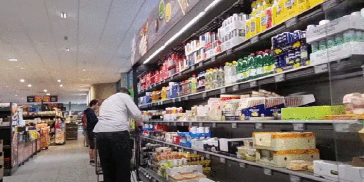 Rast cijene omiljene namirnice zgrozio Hrvate: ‘Više si to ne mogu priuštiti’