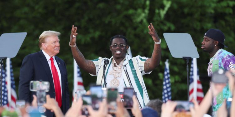 Reper koji je Trumpova kampanja koristila za sudski crne birače započinje petogodišnju zatvorsku kaznu za ubojstvo