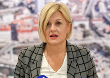 Riječkoj je gradonačelnici netko ukrao čokoladu, pazite što je ona napravila